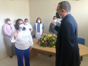 Doctor Rafael Collado posesiona directora del  Hospital de jima .