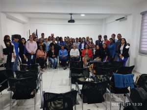 Read more about the article Ministerio de La Mujer realiza Taller en esta Regional de Salud