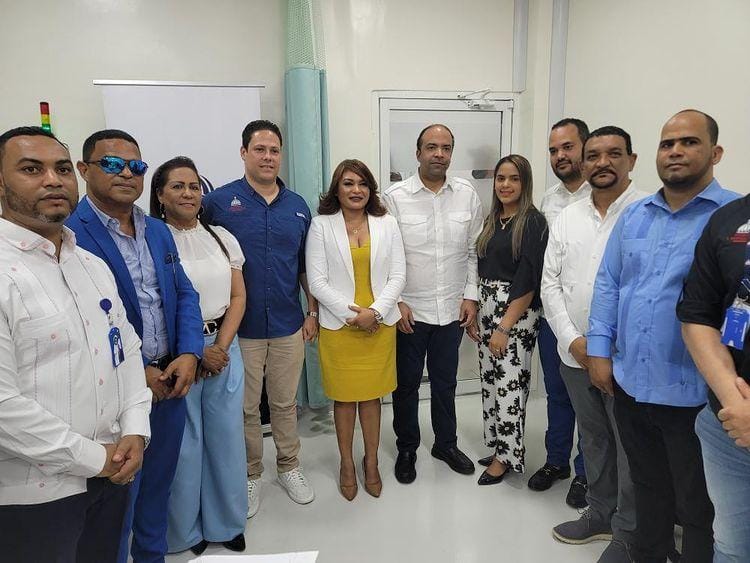 Read more about the article SNS, MIVED y el Banreservas Inauguran Unidad de Hemodiálisis en hospital de Cotuí