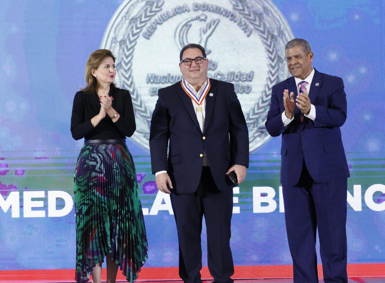 You are currently viewing El SNS gana por primera vez medalla en Premio Nacional a la Calidad