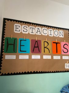 Read more about the article Inauguración del Mural de Estrategia HEARTS en el CPN El Higüero La Vega
