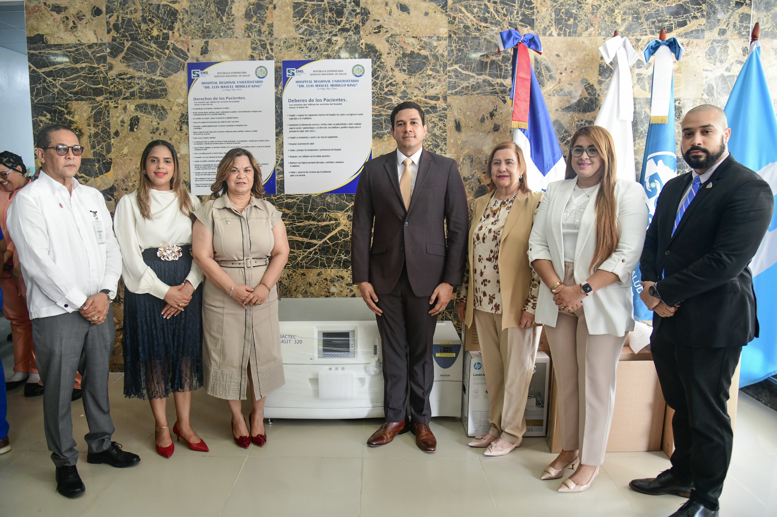 Read more about the article SRS Cibao Sur fortalece diagnóstico de tuberculosis con moderno equipo MGIT-320 en el Hospital Luis Morillo King